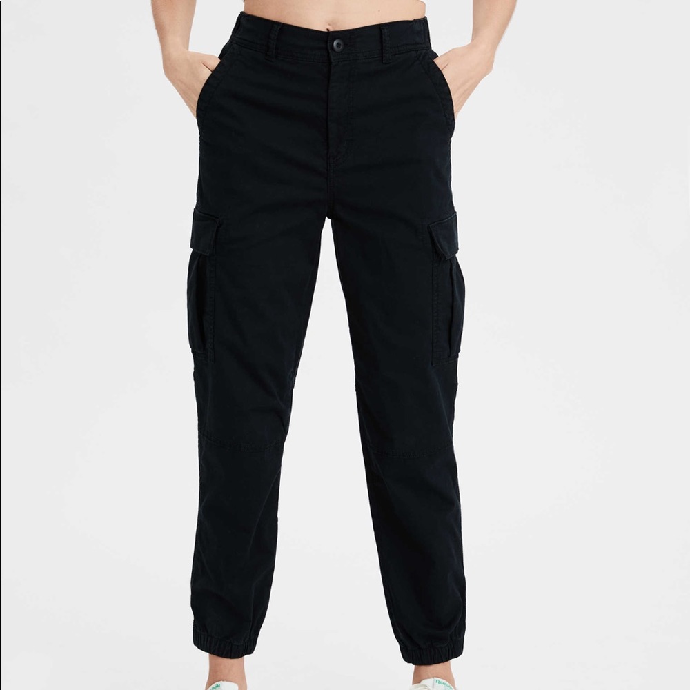 AE Super High-waisted Cargo Jogger